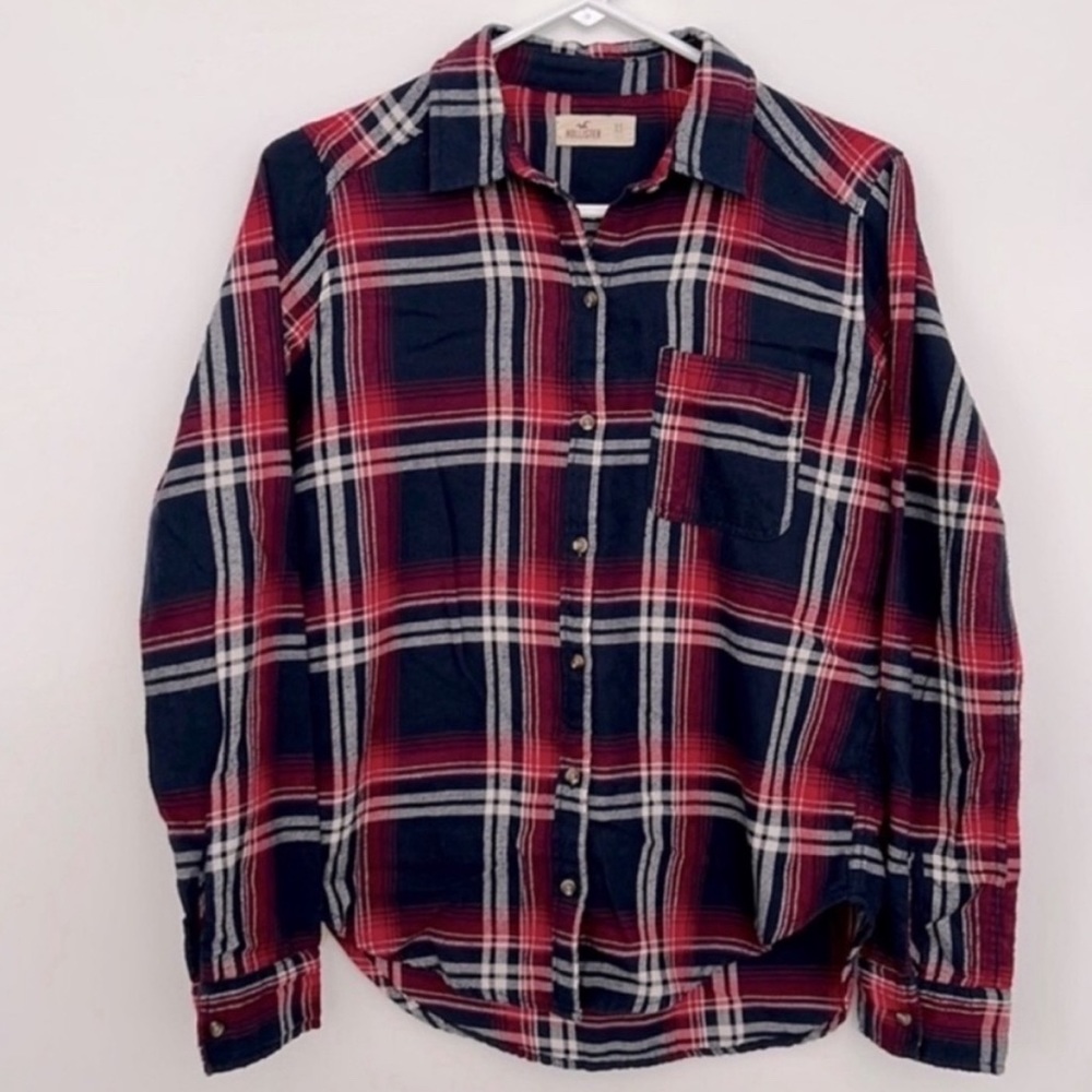 Hollister Red Navy Long Sleeve Button Down